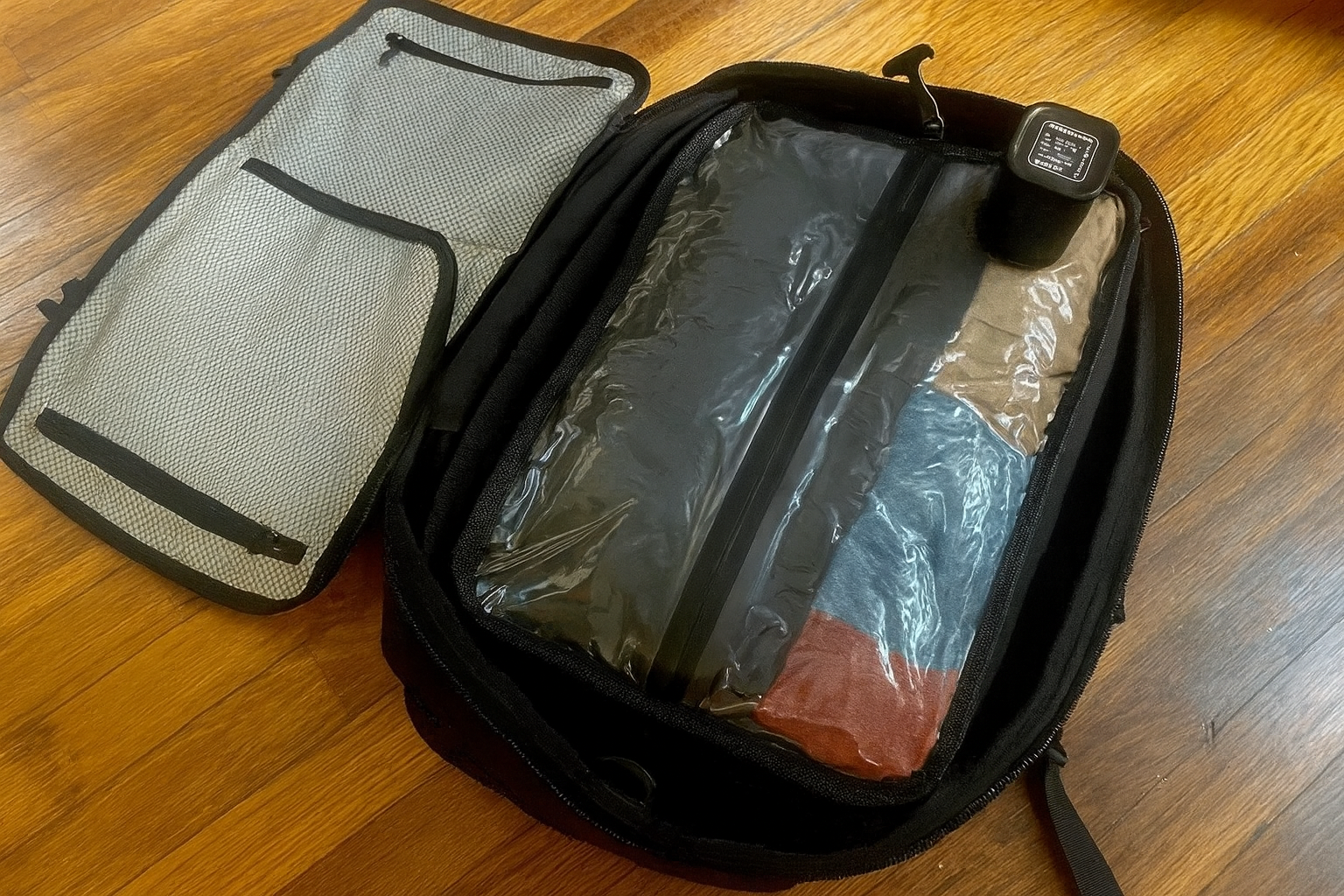 Vacuum Travel Bag